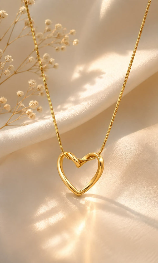 Heart Pendant Necklace – Anti-Tarnish Love Heart Chain